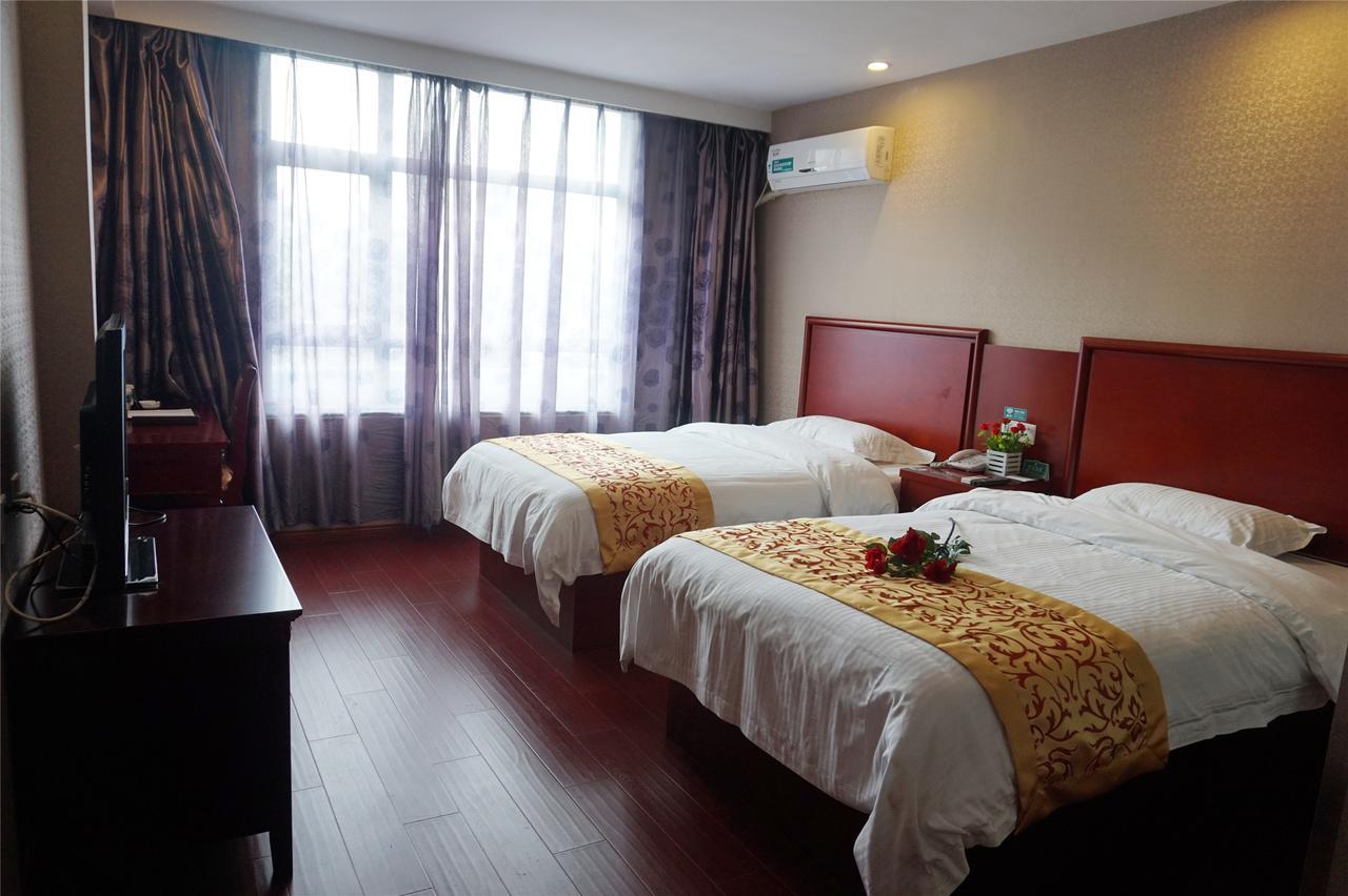 กรีนทรี อัลไลแอนซ์ โฮเทล ซานย่า จี้หยางดิสตริก ยาหลงว่านโร้ด Hotel ภายนอก รูปภาพ